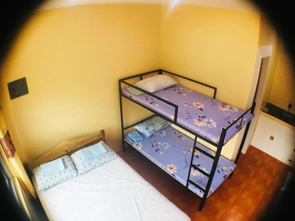 Emes Apartelle