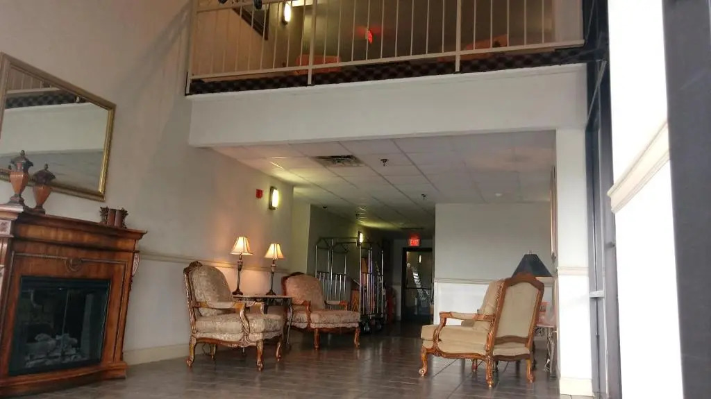 Park Tower Inn