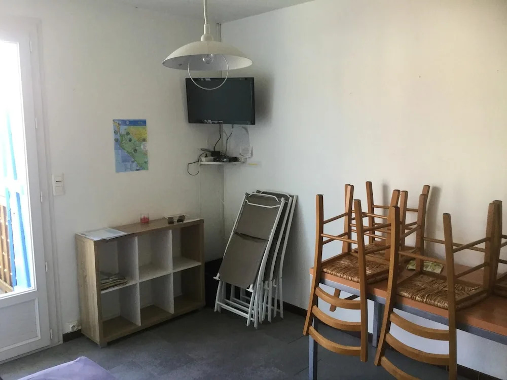 House With 2 Bedrooms In Saint Hilaire De Riez With Enclosed Garden And Wifi 200 M From The Beach