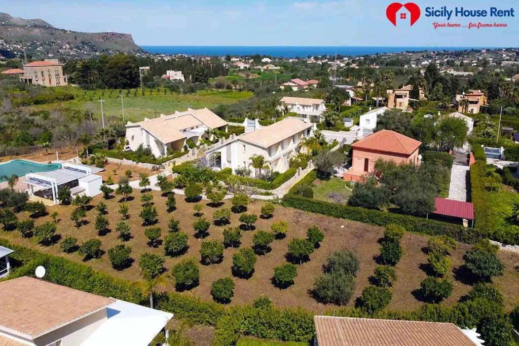 Borgo Aranci - Appartamento in Villa Garofalo - 15B