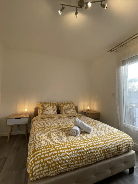 Apartment in Yvre-l'eveque Near Le Mans Circuit