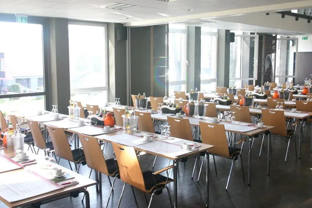 Food Hotel
