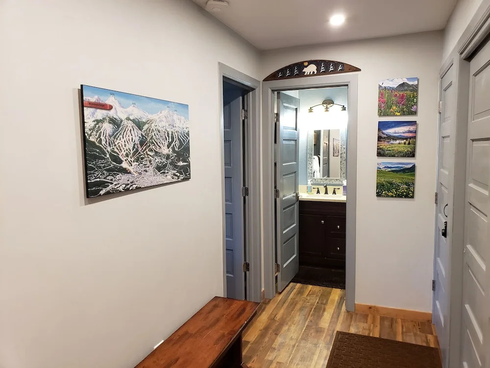 #1101 Ski-in & Huge One Bedroom in Blazing Saddles, Downtown Breck