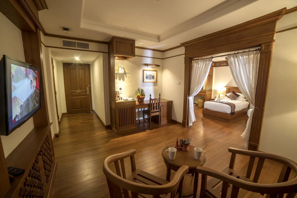 Heritage Bagan Hotel
