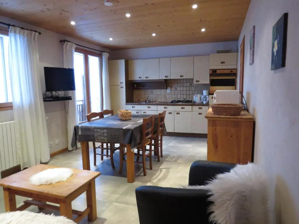 Appartement Le Grand-Bornand, 2 pièces, 4 personnes - FR-1-467-75