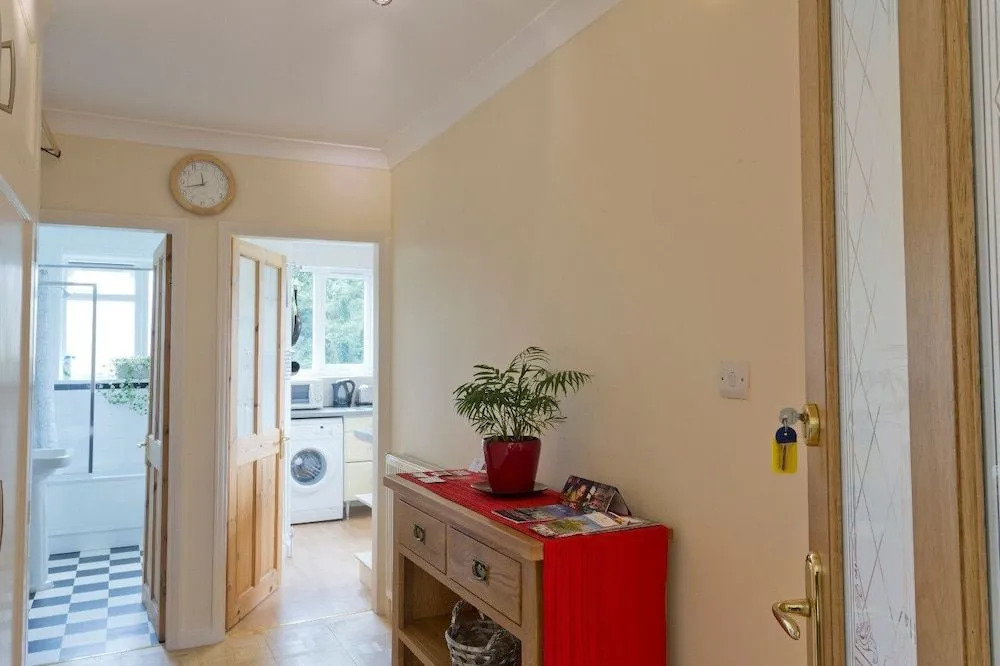 Poplar House Serviced Apartments