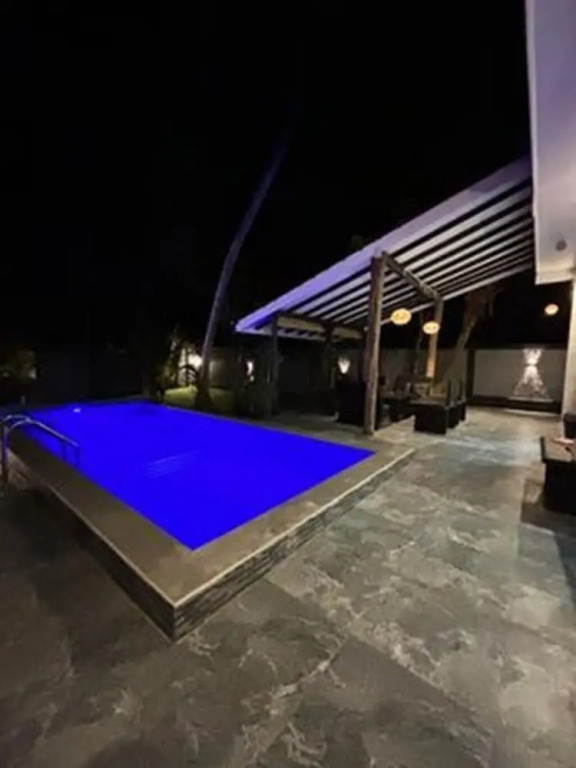 Villa Luxury Virginia With Pool and garden