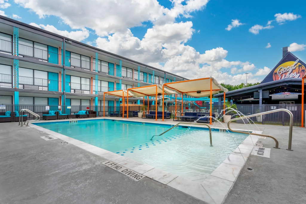 Heights House Hotel - Houston Heights Downtown, an Ascend Collection Hotel