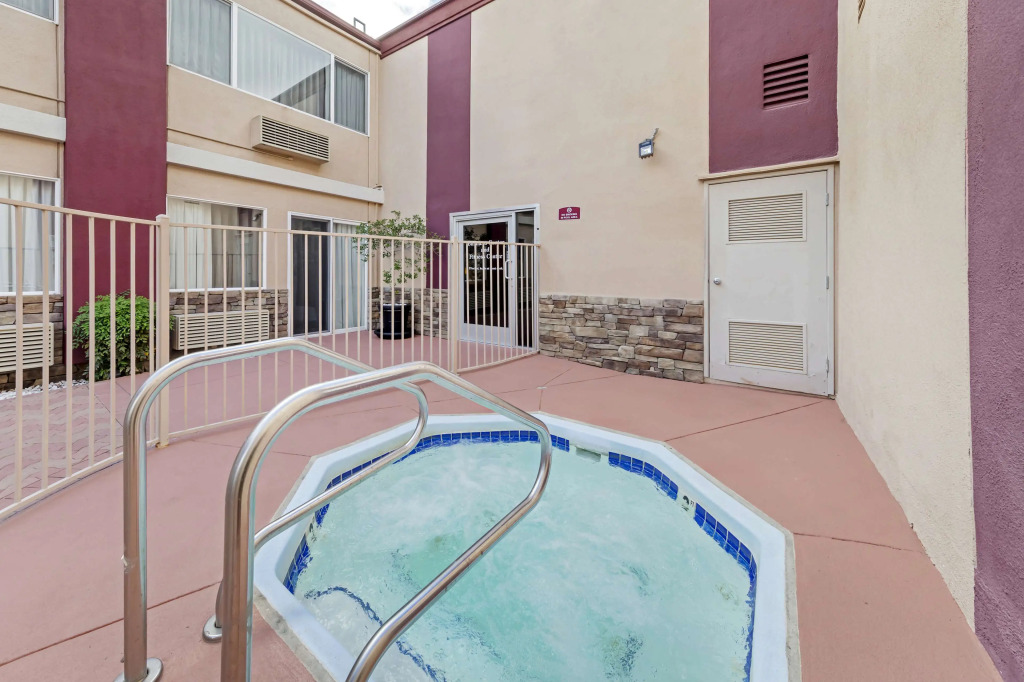 Best Western Canoga Park Motor Inn