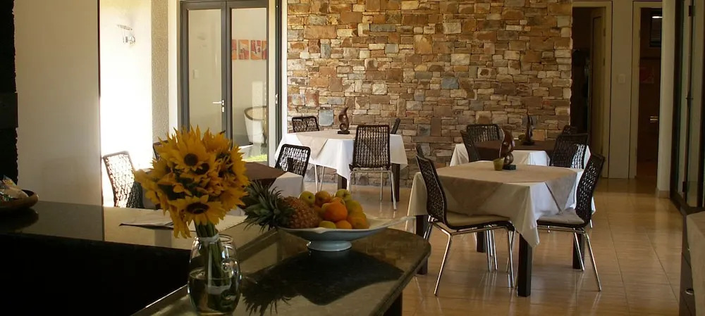 The Elegant Guesthouse