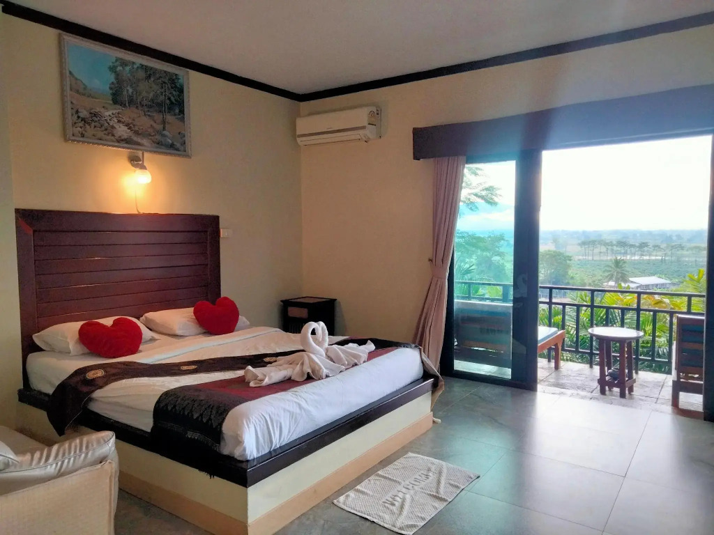 Thaton Hill Resort