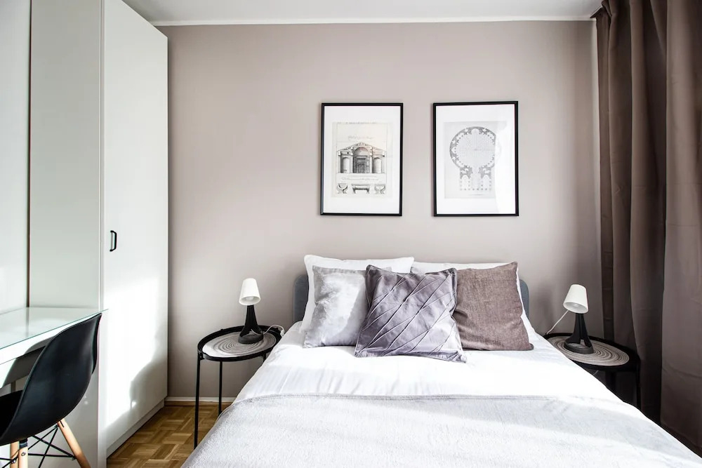 Saska Kepa Velvet Apartment