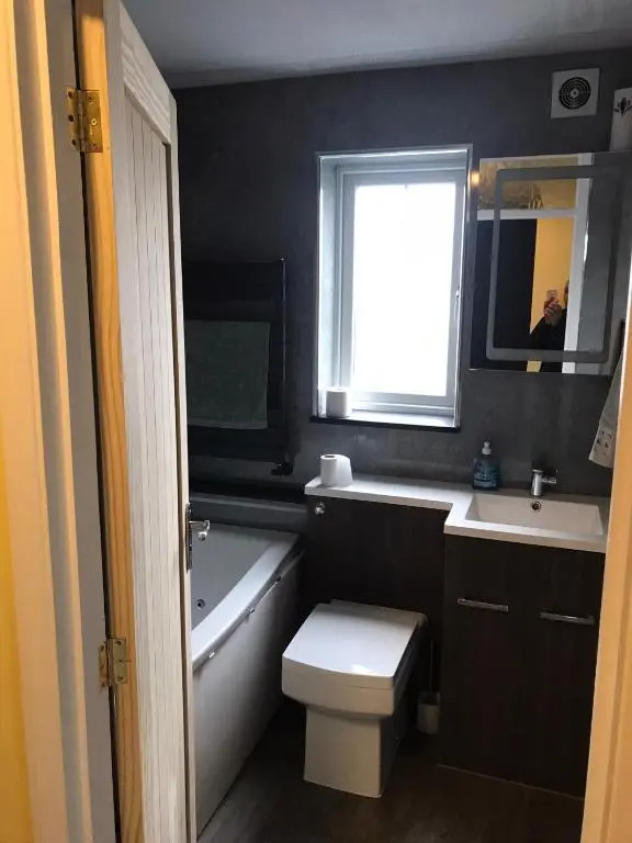 Double Room next to Burnham Crossrail Station