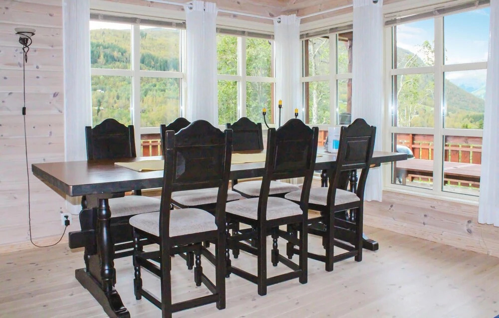 4 Bedroom Nice Home In Sogndal