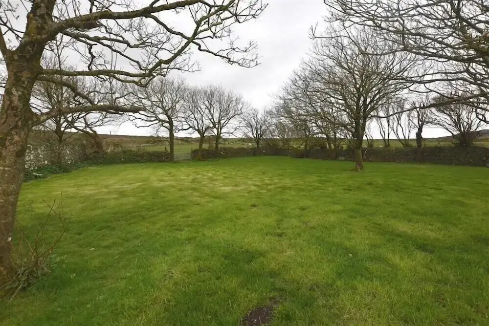 The Old Farmhouse Kitchen