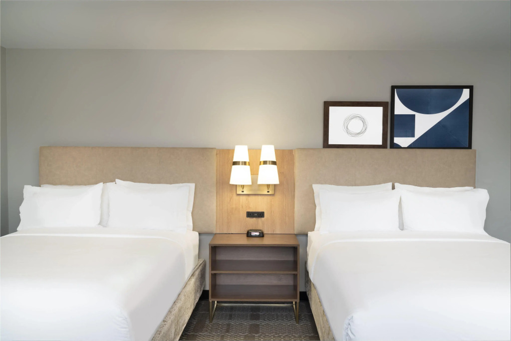 Staybridge Suites Louisville - East by IHG