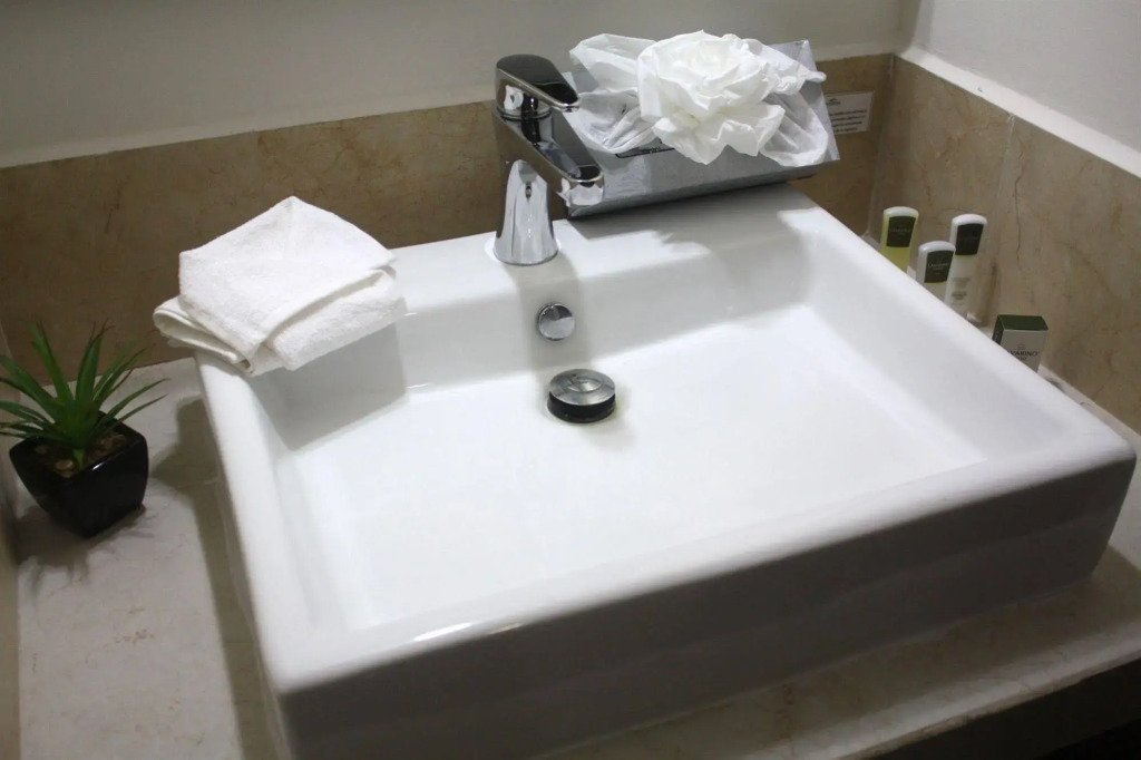 MARENA Suites & Apartments