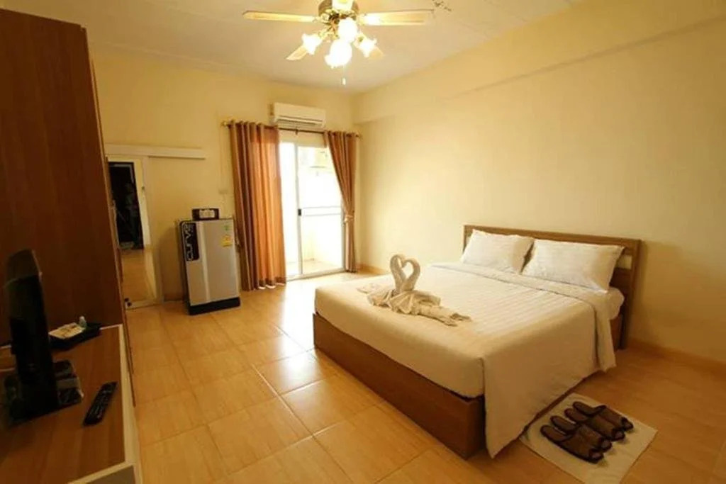 Tratip Hotel