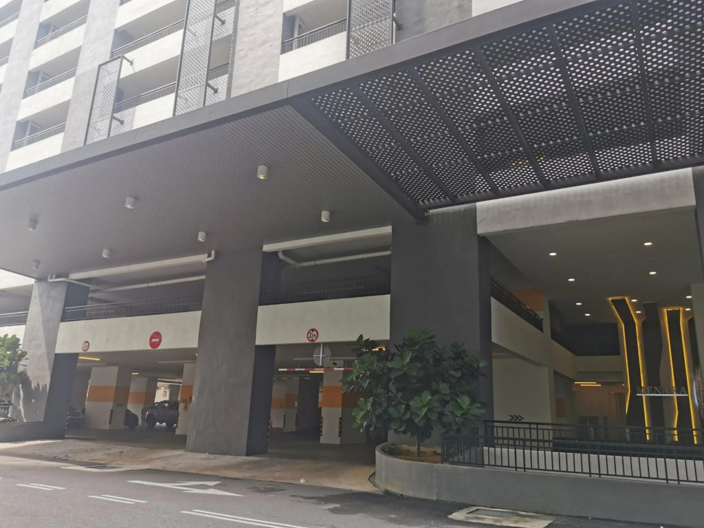 Apple 5 @ Menara Simfoni/Symphony Tower Free Wifi/Parking/TV Box/Nexflix