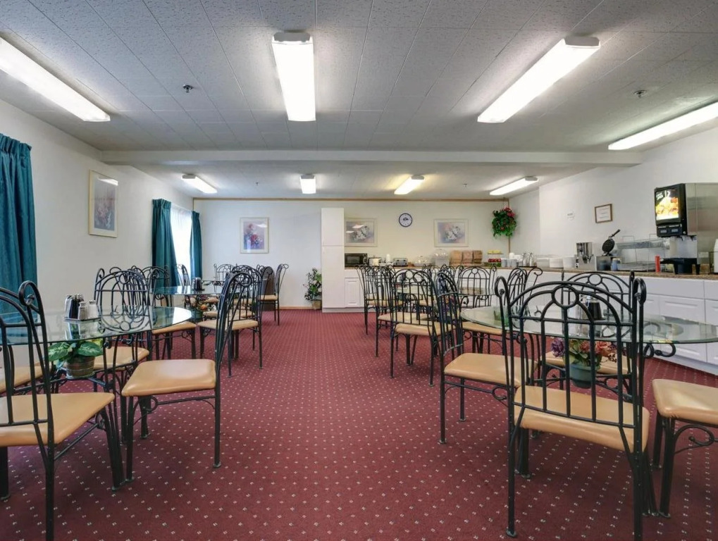 Red Lion Inn & Suites Ontario