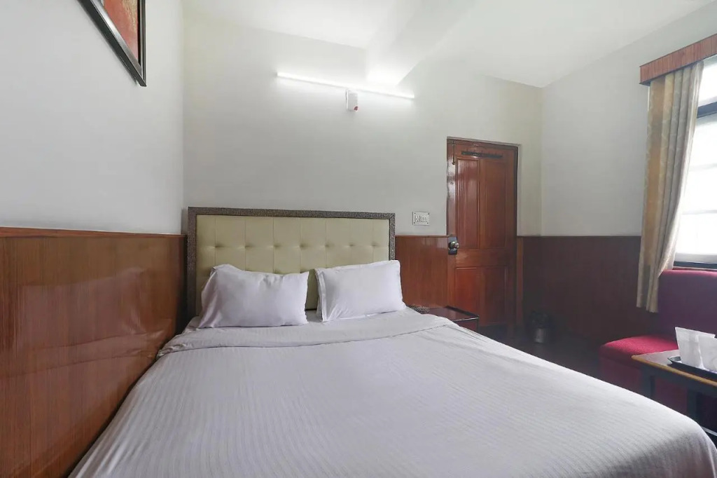 FabHotel Meylong Hills