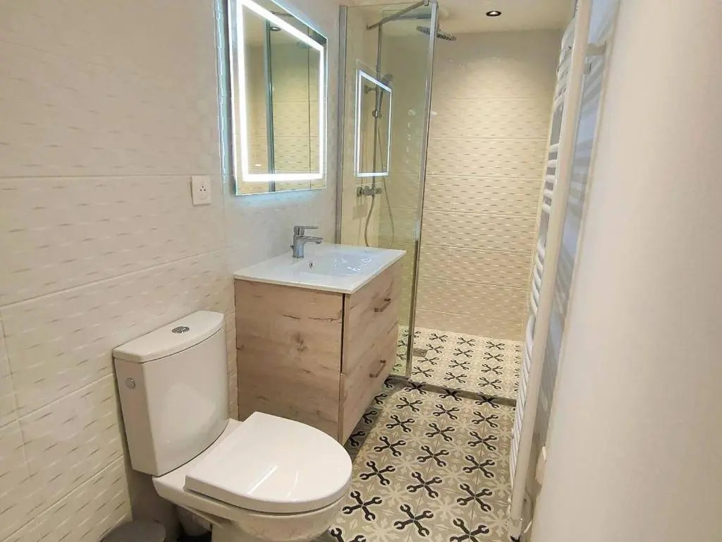 Appartement Cauterets, 5 pièces, 8 personnes - FR-1-234-280