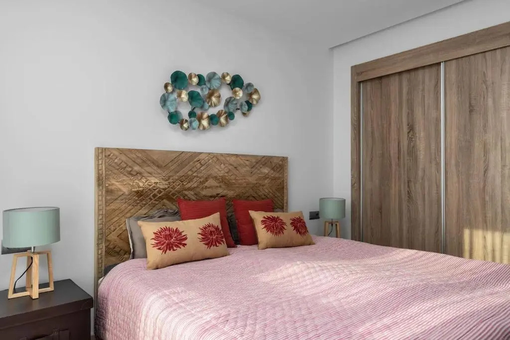 3BR Luxury Frontline Golf Elegant Corner apartment