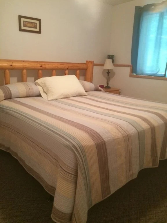 Northern Lights Lodge & Resort