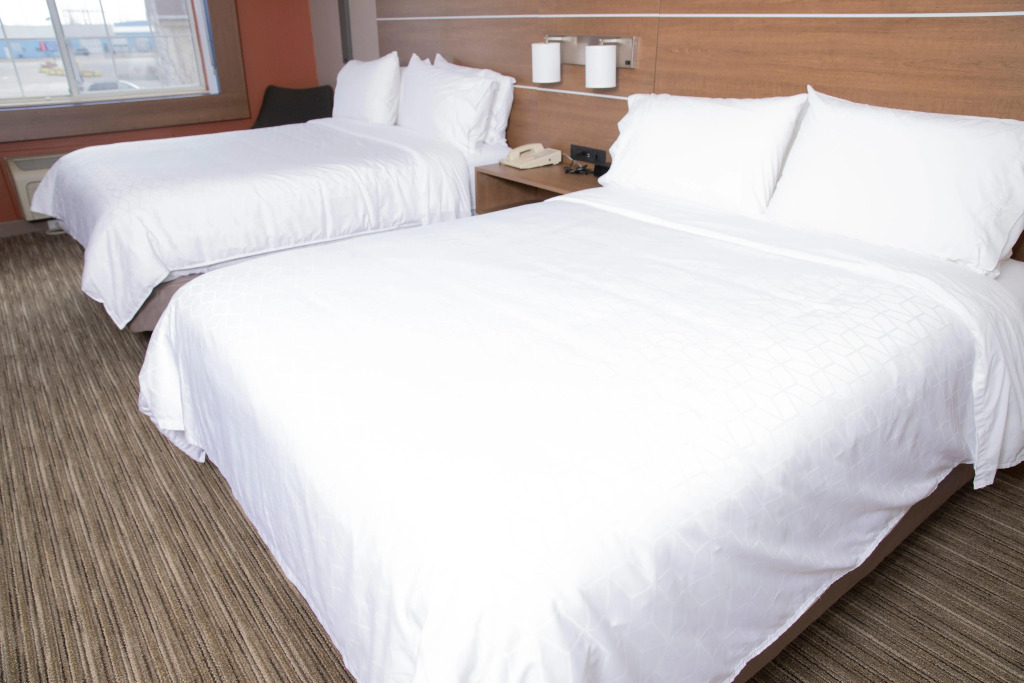Holiday Inn Express - Toledo West - Napoleon by IHG