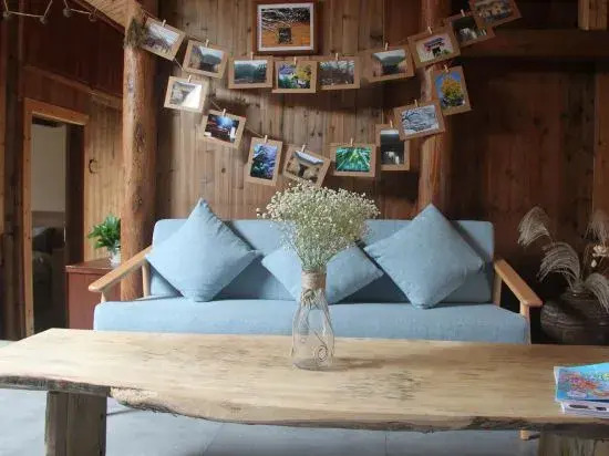 Xiangyunge Country Homestay