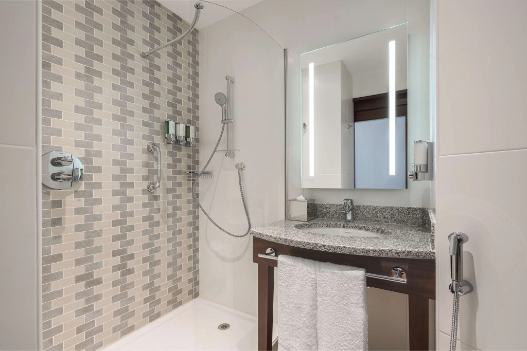 Hampton By Hilton Dubai Al Barsha