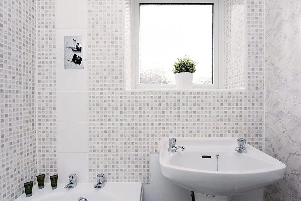 Cosy 2BR House With Patio Garden In Plaistow