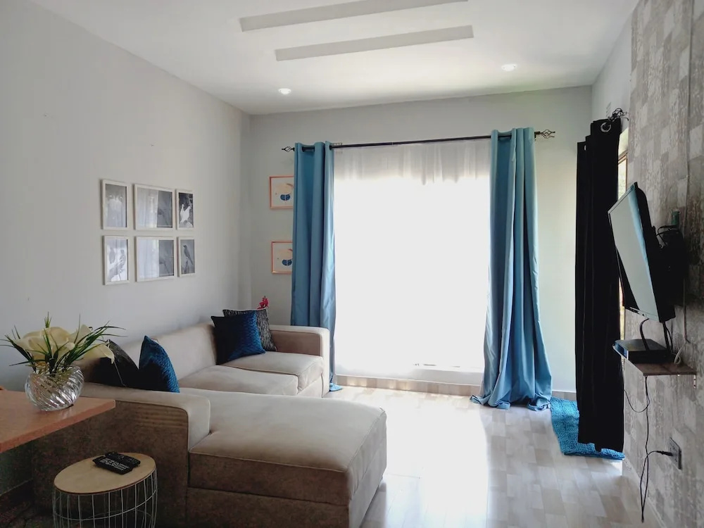 Hideaway Apartments