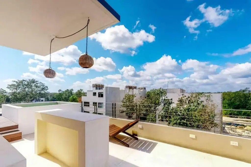 301 Amena Spacious Penthouse private Pools and View