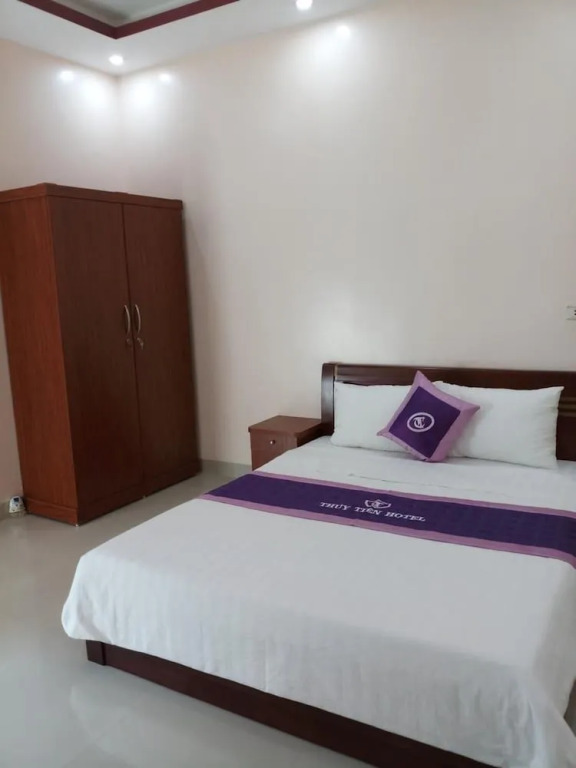 Thúy Tiên Hotel LC - by BAY LUXURY