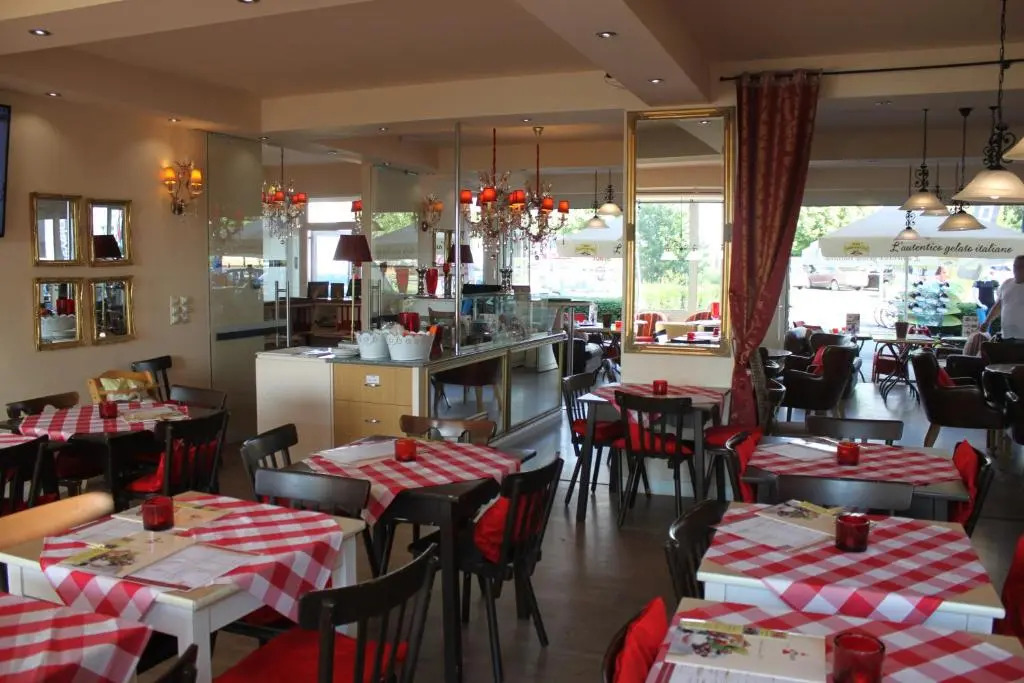 Hotel Al Faro Lodge am See