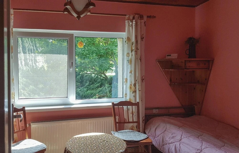 Beautiful Home in Moscienica With 1 Bedrooms