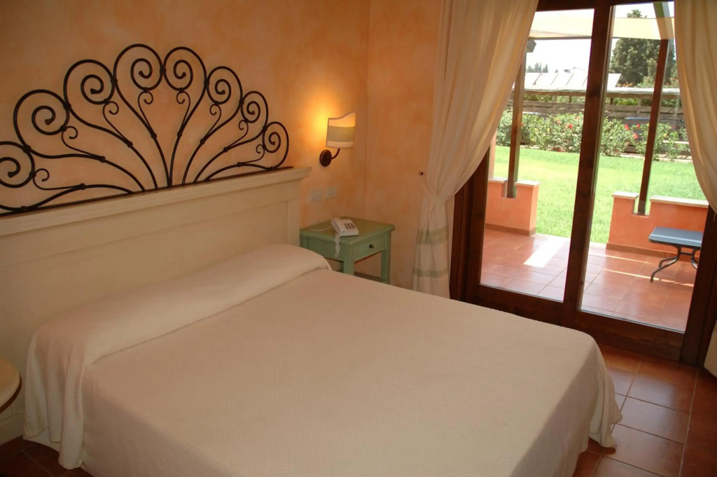 Lantana Resort Hotel&Apartments