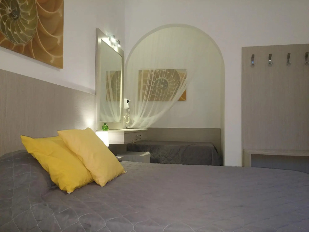 Brothers Hotel