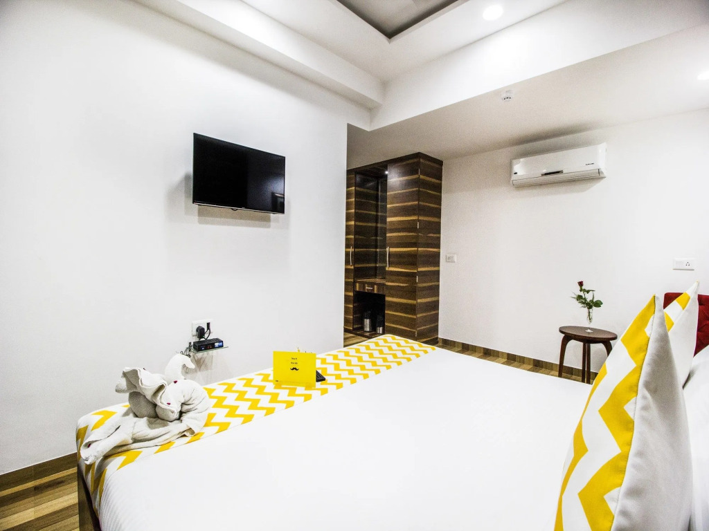 FabHotel Prime Sapphire Inn