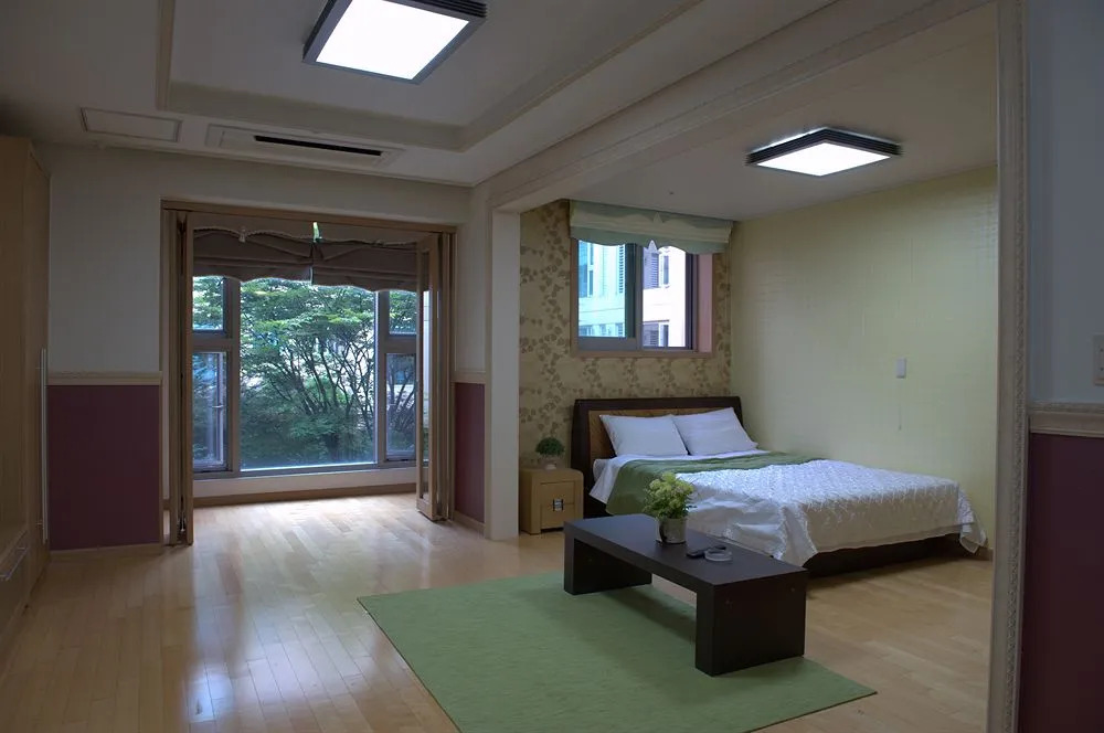 The Residence of Palace in Jungwon(자르디인팰리스레지던스)