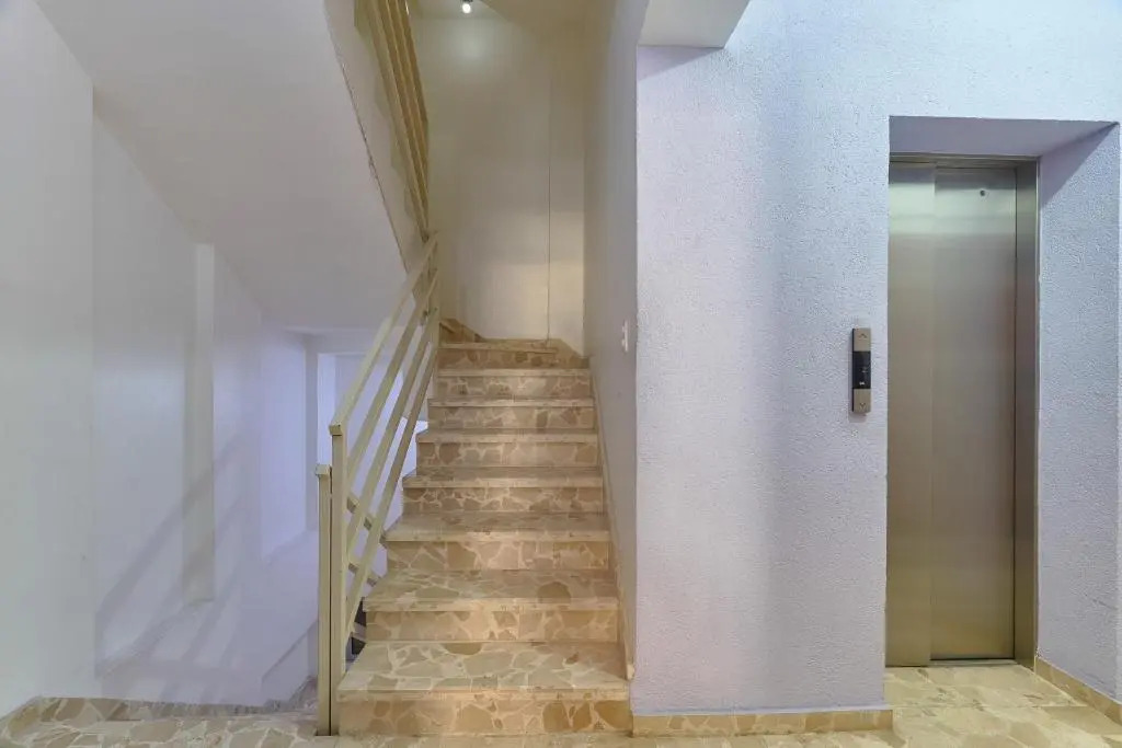Apartamento 2BR- AC- WiFi- Safe - Smart TV- HotWater.