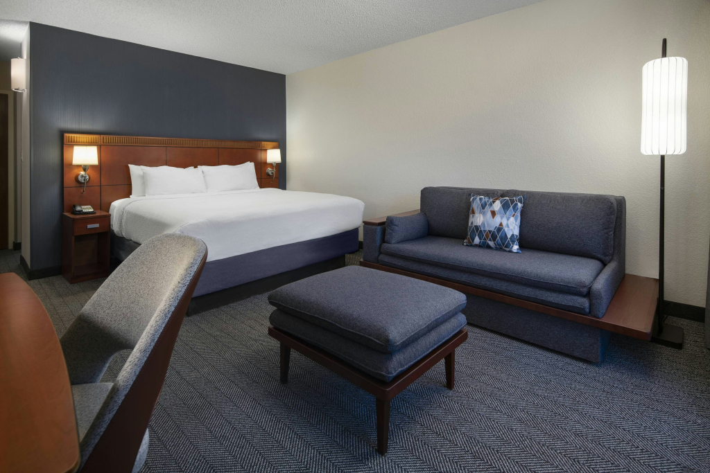 Courtyard by Marriott Palm Springs