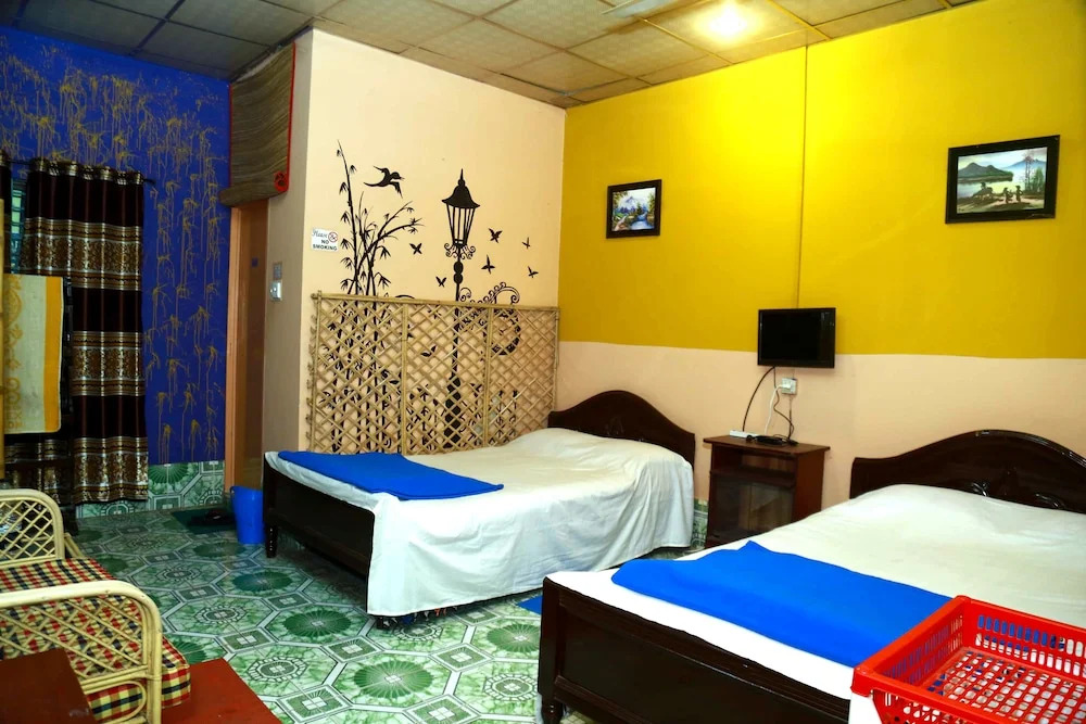 GREEN LEAF GUEST HOUSE, Sreemongal