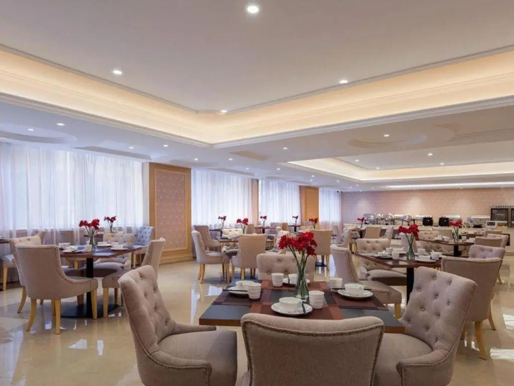 Guangna Hotel