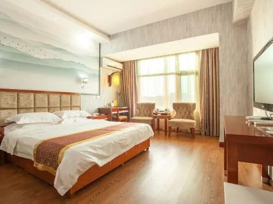 Sanhe Hotel