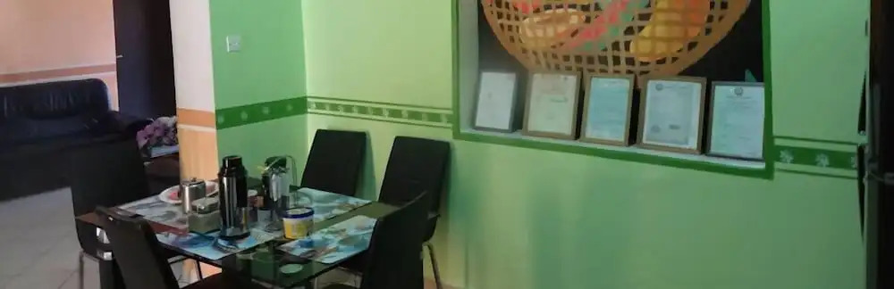 Angaza Guest House