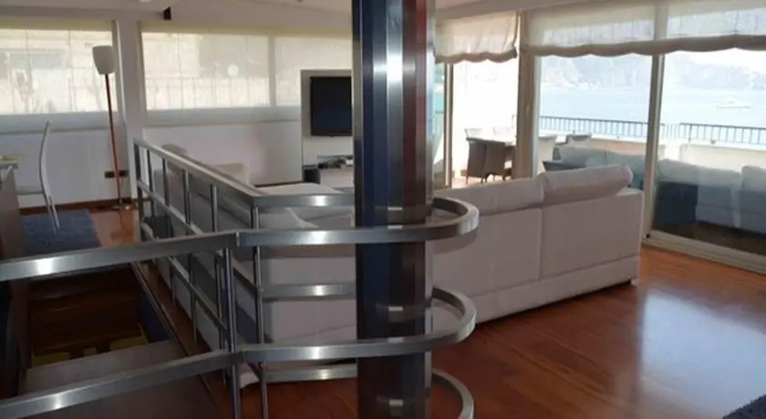 Suite home