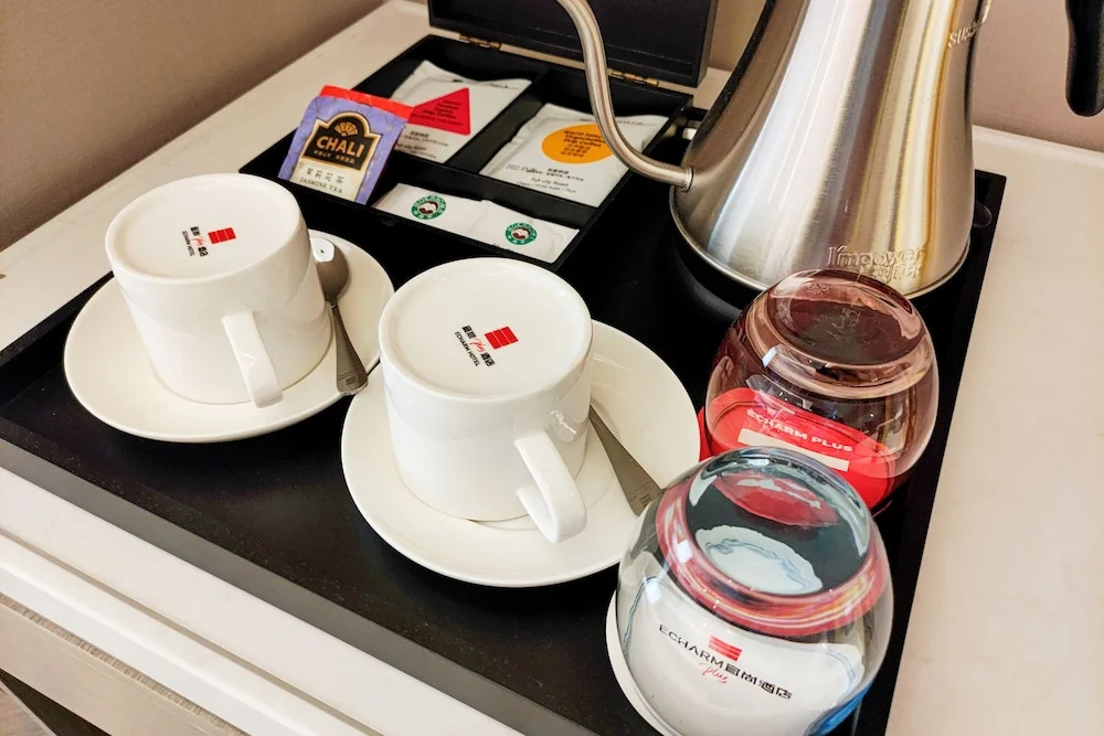 Echarm PLUS International Hotel Zhujiang New Town Wuyangcun Metro Station - Free Deliver Service to Canton Fair Complex During Canton Fair Period