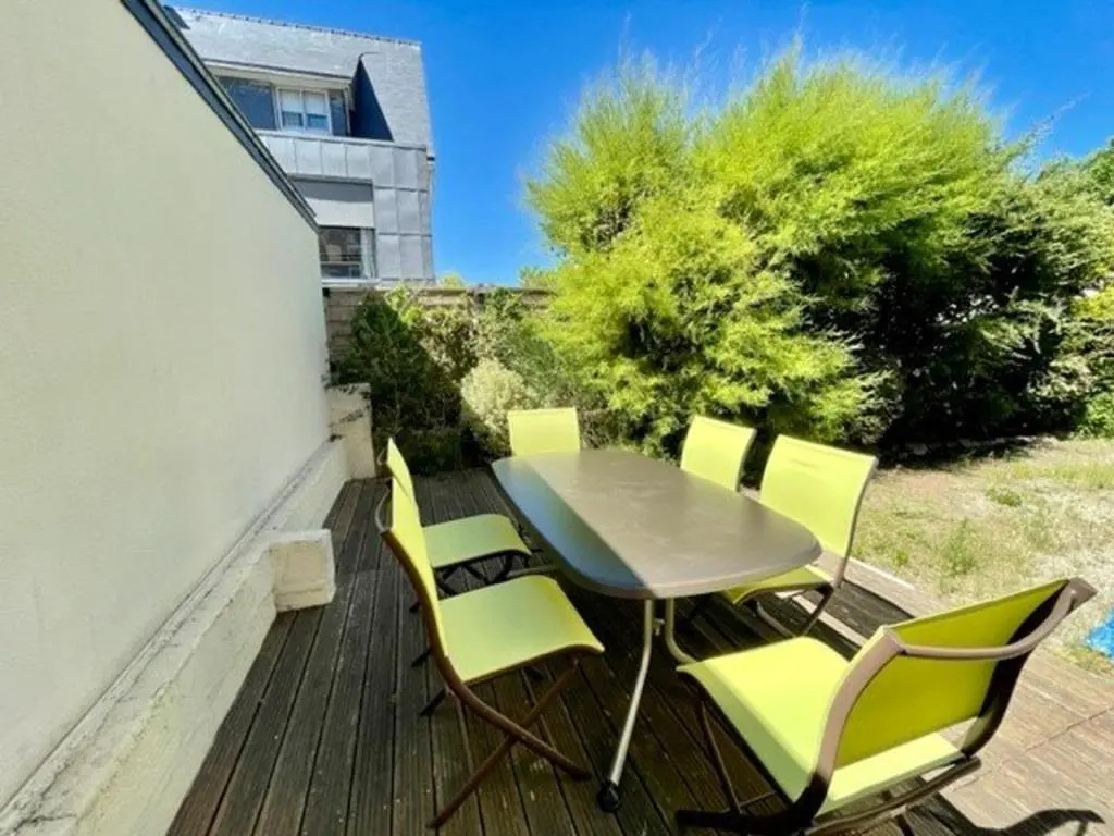 Maison atypique 5 pièces 160m², centre Quiberon, proche plage et commerces - FR-1-478-227